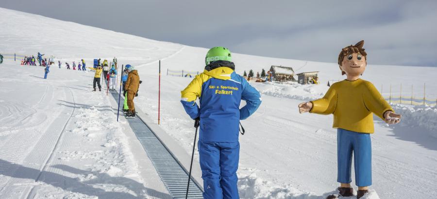 Scuola di sci e noleggio attrezzature invernali